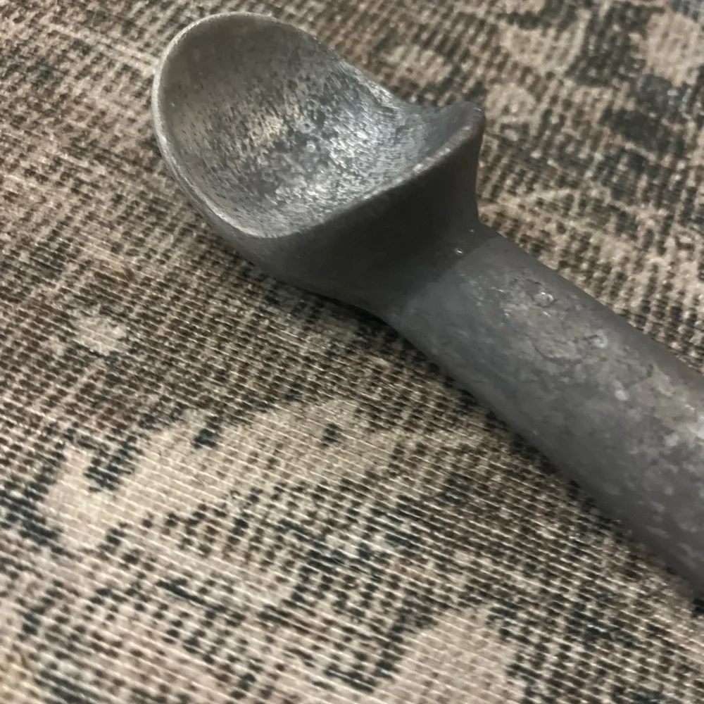 vintage Zeroll #20 liquid filled handle ice cream scoop